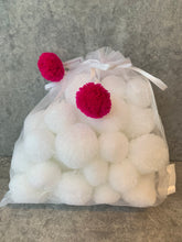 Load image into Gallery viewer, White Pom Pom Garland
