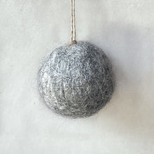 Load image into Gallery viewer, Medium Felt Bauble - 3 colours